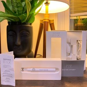 Nuface FIX Microcurrent Device & Serum bundle